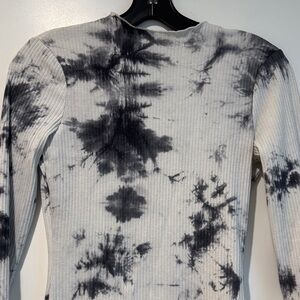 superdown White and Black Tie-Dye Ribbed Top